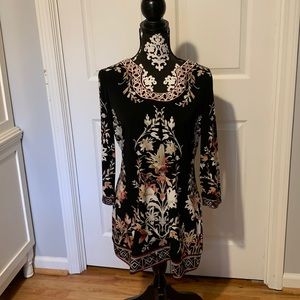 White House Black Market Top